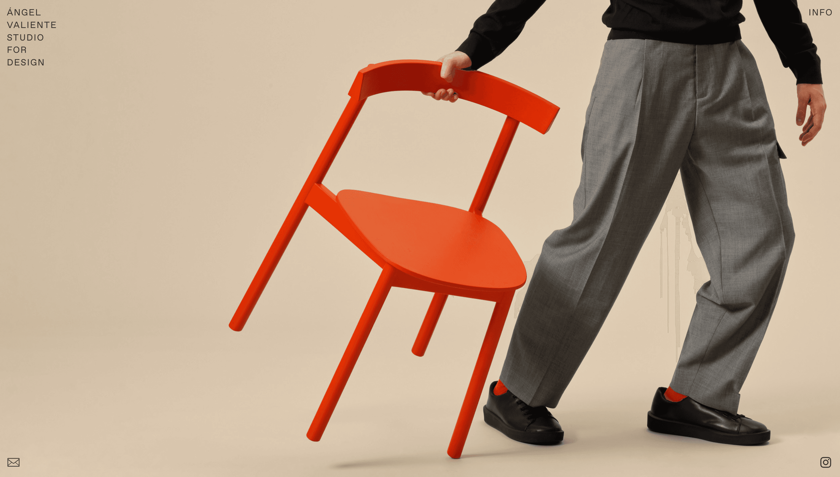 Angel Valiente — Studio, Designer website design